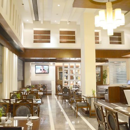 ดิ แอคูรา บีเอ็มเค Hotel คูร์เคาน์ ภายนอก รูปภาพ